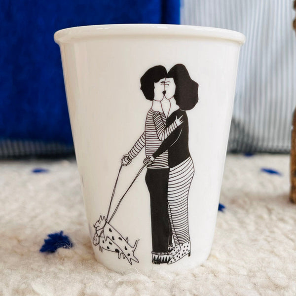 CUP HORNY DOGS HELEN B